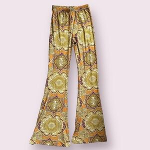 Novella Royale The Original Janis Bells